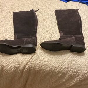 Jenni Kayne brown suade boots worn a handful of times